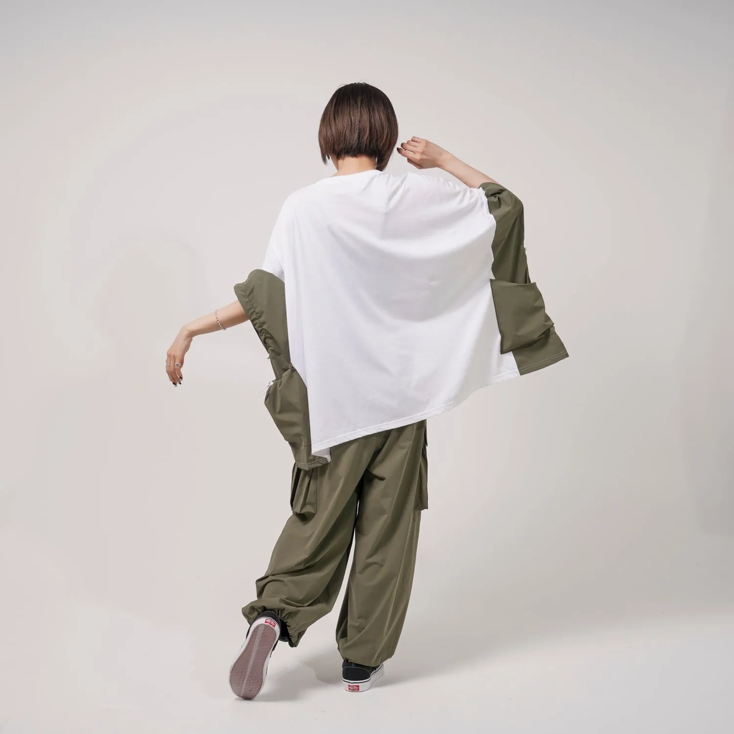 [2023 summer] EFFECTEN / switching poncho Tee