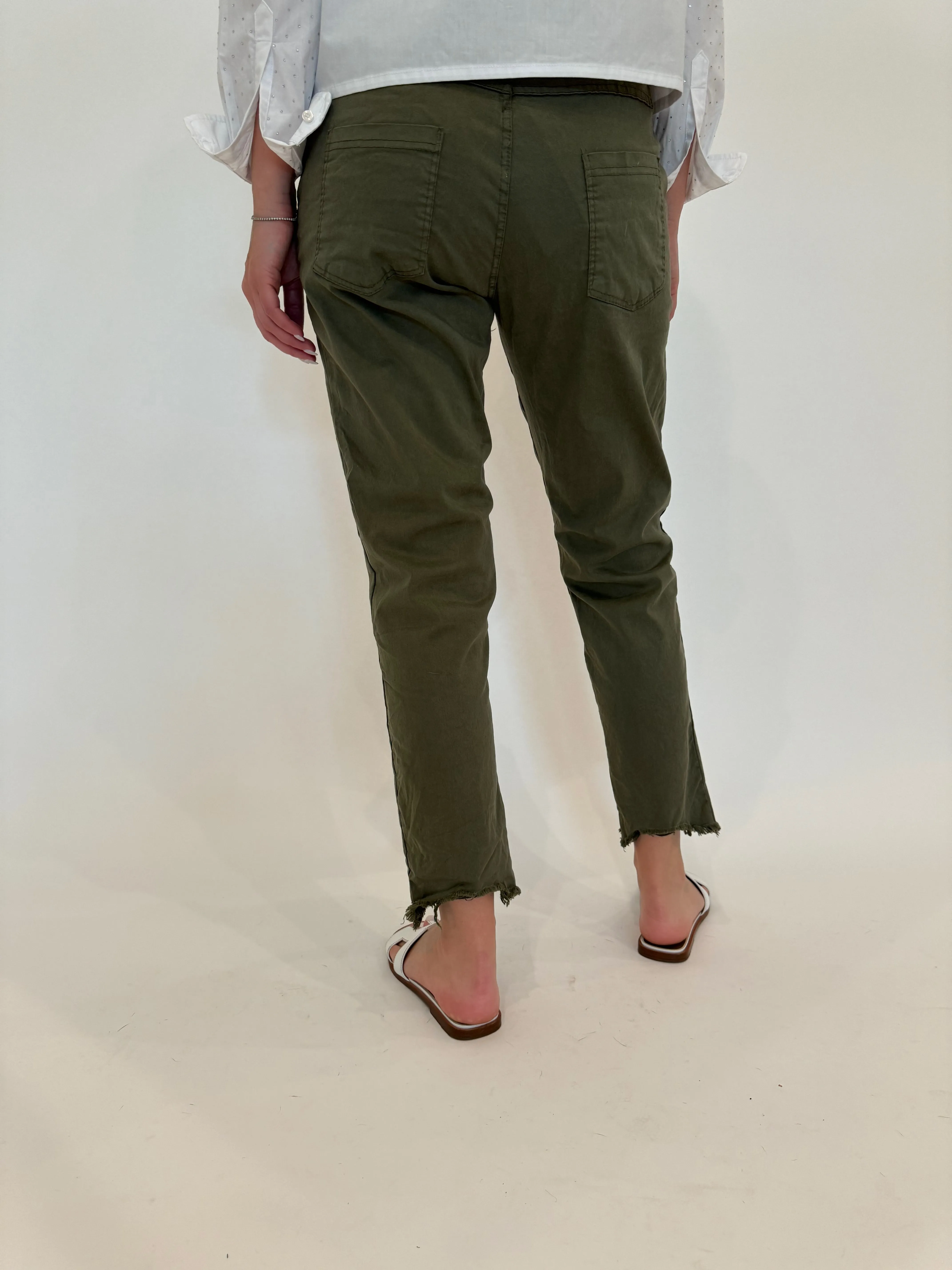 Charlie Zip Pocket Crinkle Jogger With Raw Hem - Army Green