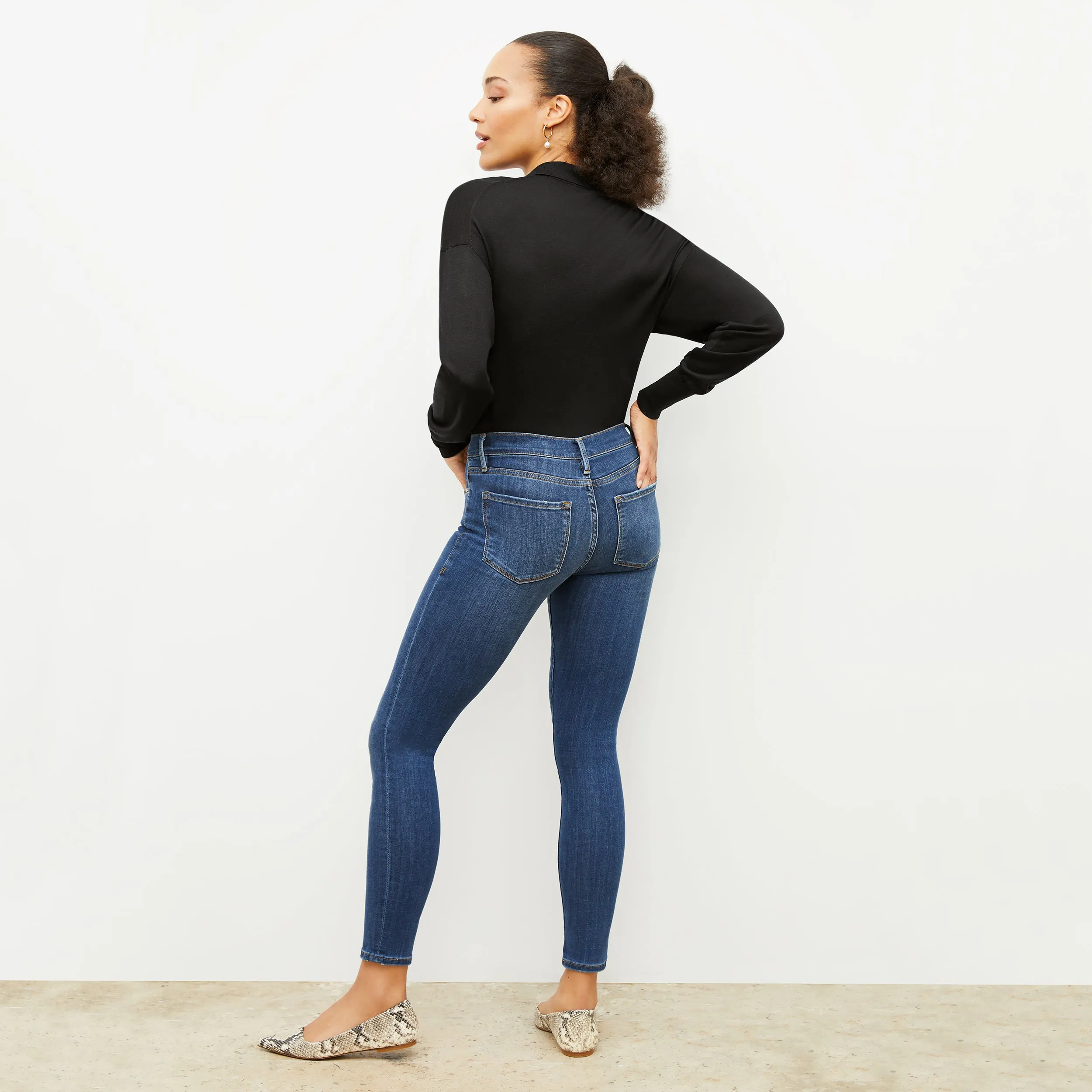 Leo Pullover - Silk Jersey :: Black