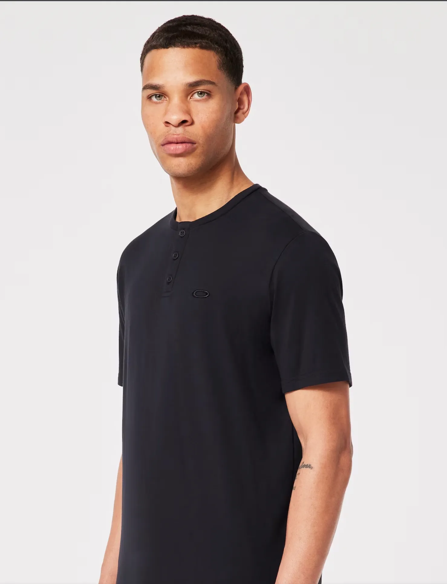Oakley Relax Henley Tee 2.0====SALE====